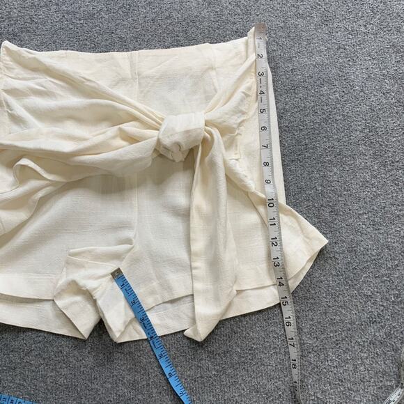 Mr. Buho Shorts Womens S Small White Cotton Tie Front Wrap Side Zip Wide Guazy - Picture 5 of 10